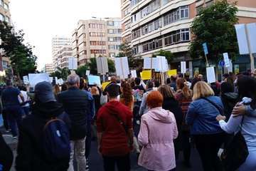 Protesta callejera en la capital contra el pasaporte covid/TA.